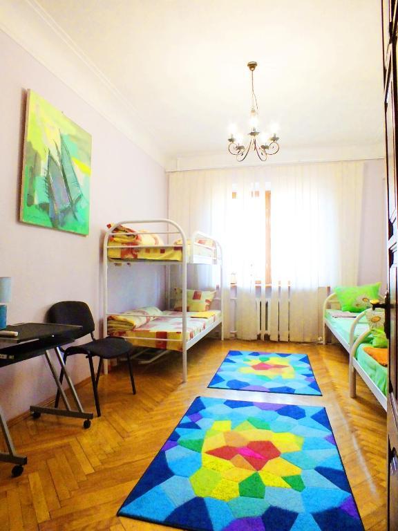 Down Town Hostel Kyiv Room photo